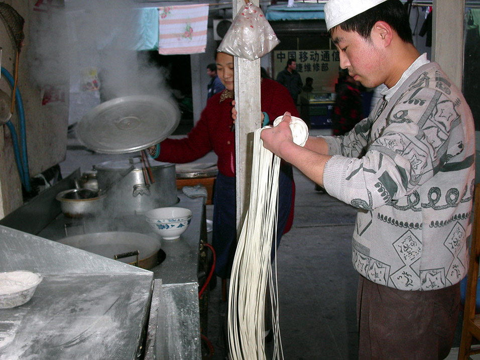 china/2004/food_noodles