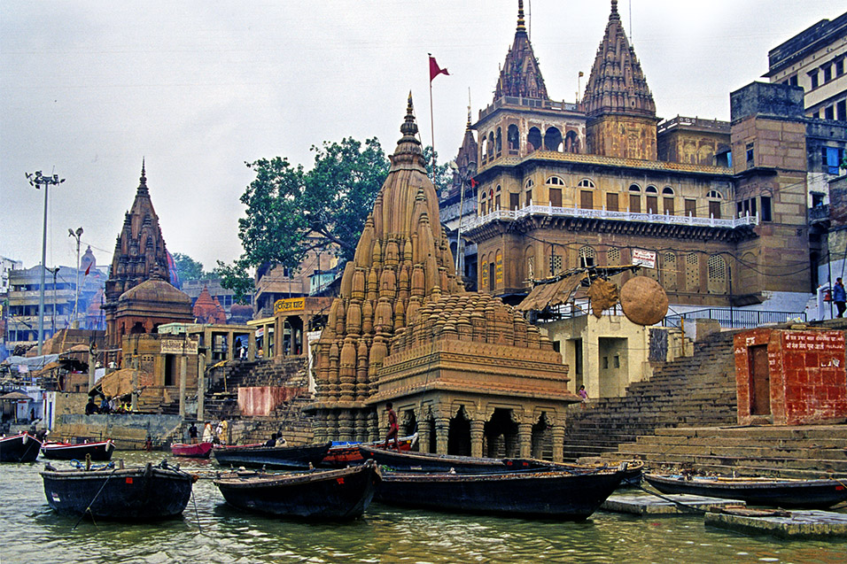 Kashi+vishwanath+temple+varanasi+uttar+pradesh+india