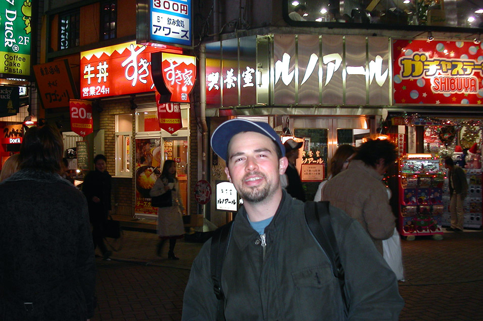 japan/2003/tokyo_brian_shibuya_night
