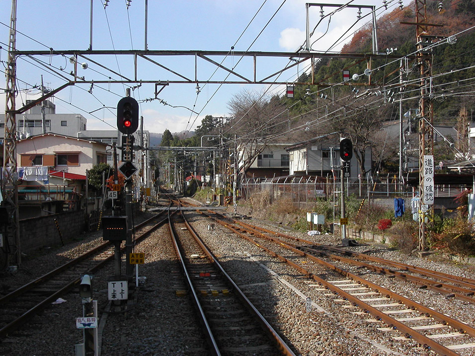 japan/2003/tokyo_outer_railroad