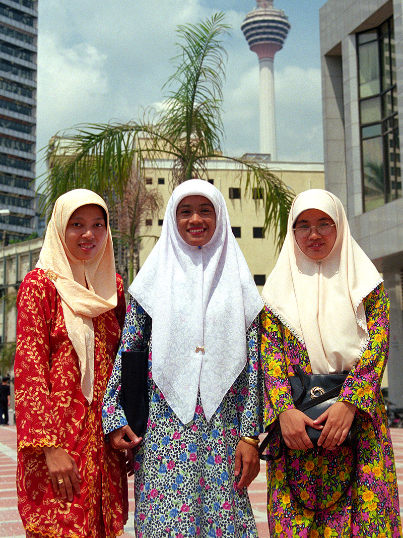 malaysia/1999/kl_islamic_women_tower