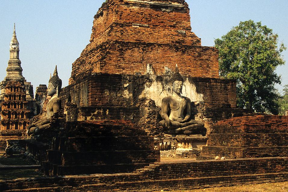thailand/2004/sukhothai_buddha_stone