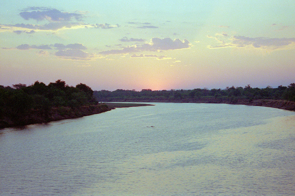 zambia/south_luangwa_river_at_sunset