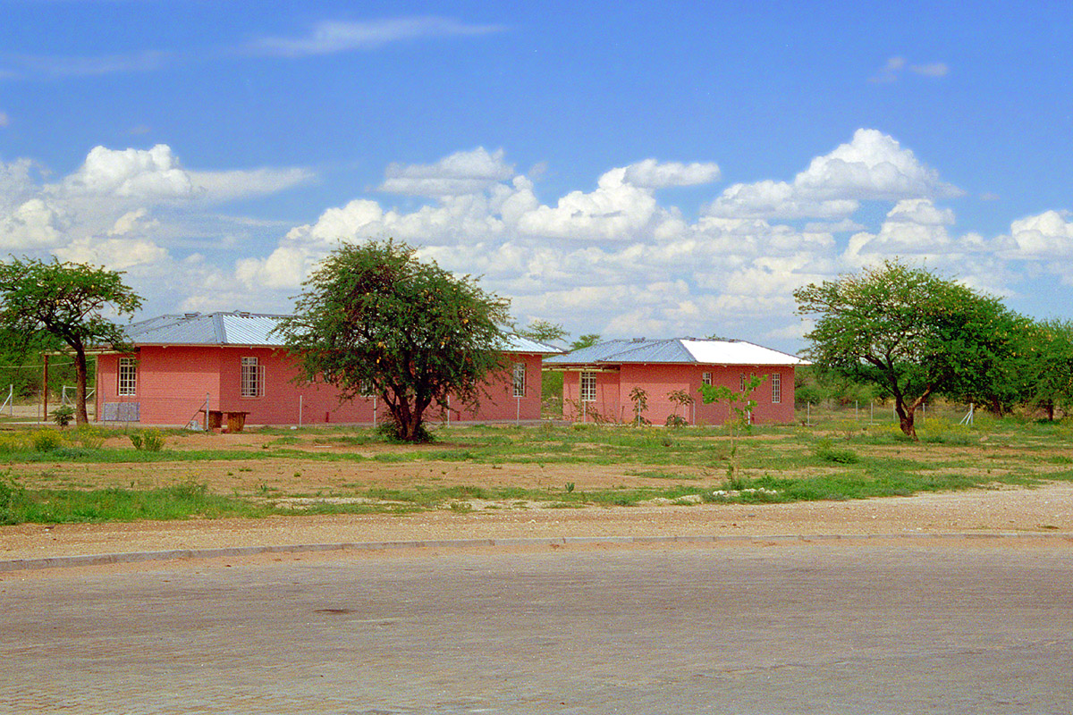 botswana/buildings