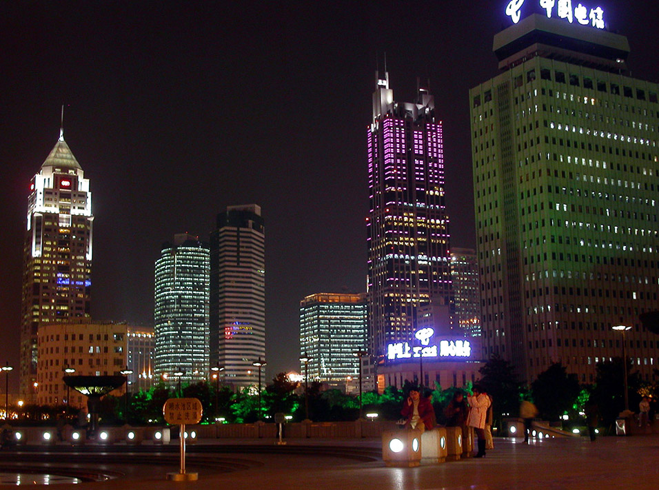 china/2004/night_buildings_lights