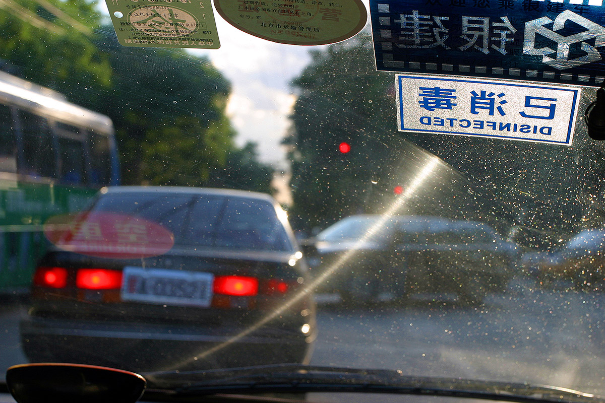 china/2006/beijing_taxi_window
