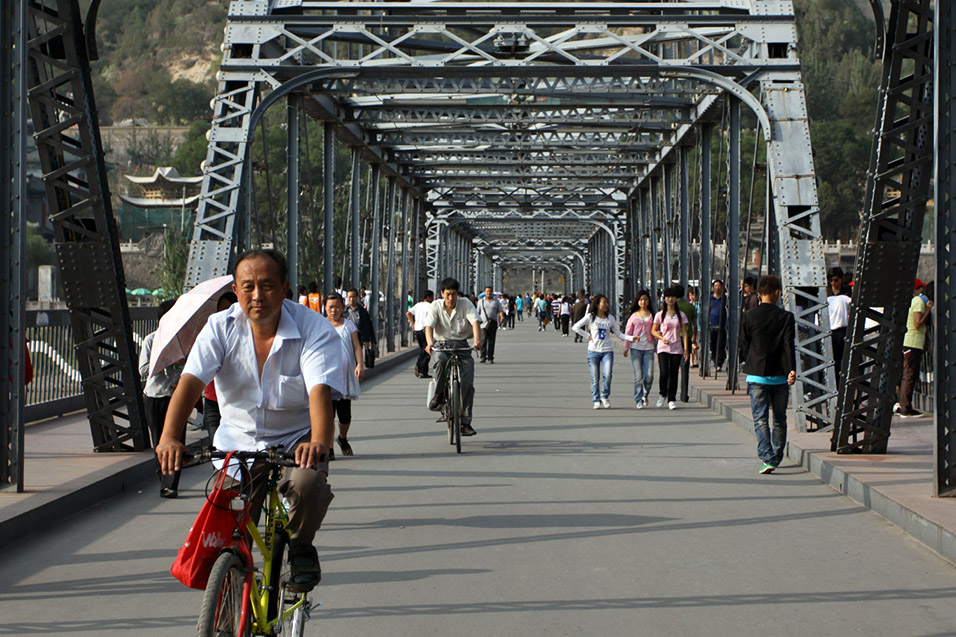 china/2010/lanzhou_bridge