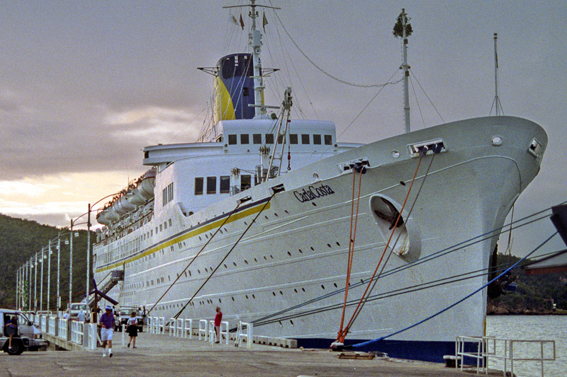 cruise_ships/star_princess_1991/carlacosta_1991