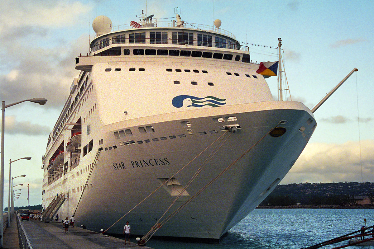 cruise_ships/star_princess_1991/star_princess_front_jason