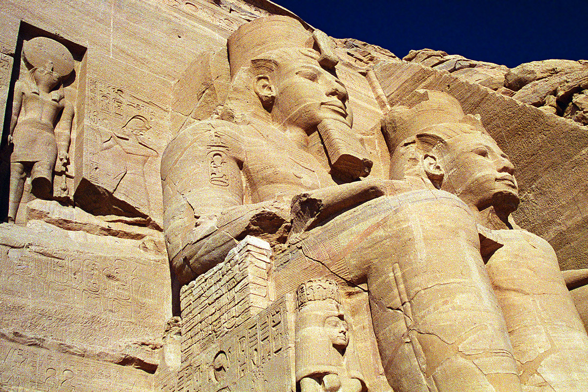 egypt/1996/abu_right