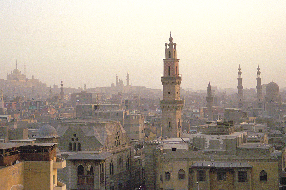 egypt/1998/cairo_minaret_view