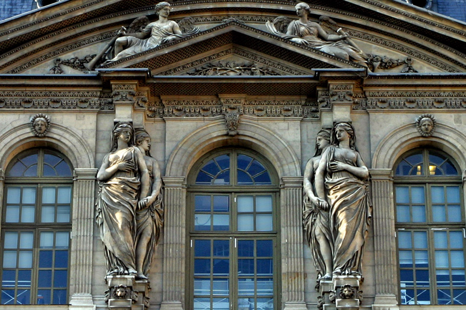 france/paris_louvre_tower_statues