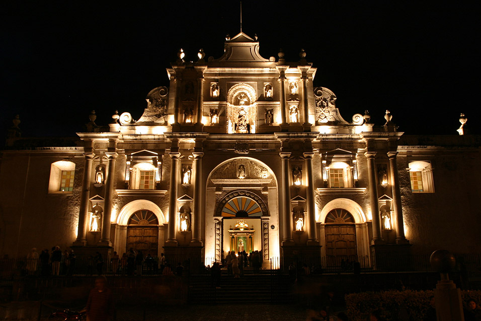 guatemala/antigua_catedral_de_san_jose_night