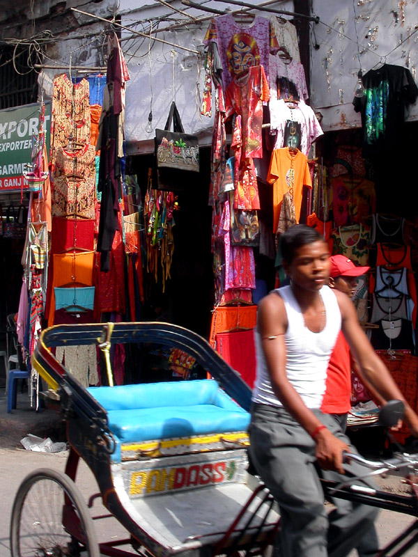 india/delhi_paharganj_rickshaw