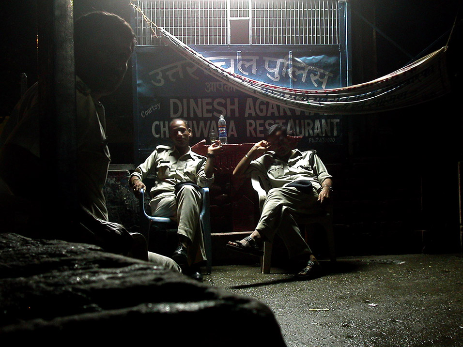 india/rishikesh_night_police