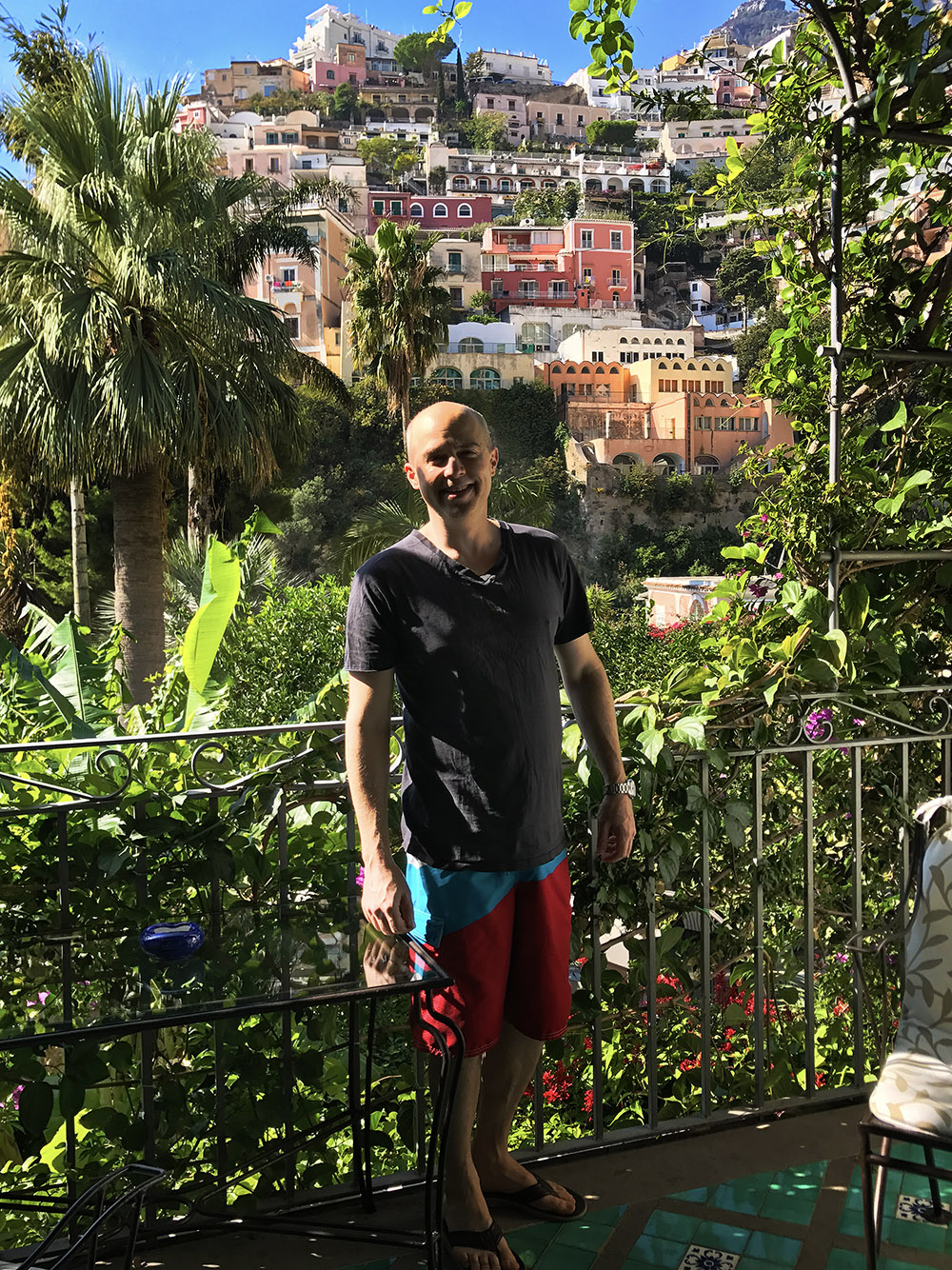 italy/2017/positano_beach_umbrellas