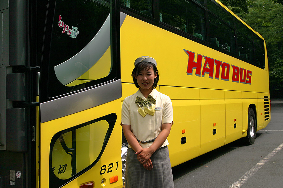 japan/2007/tour_bus_gal