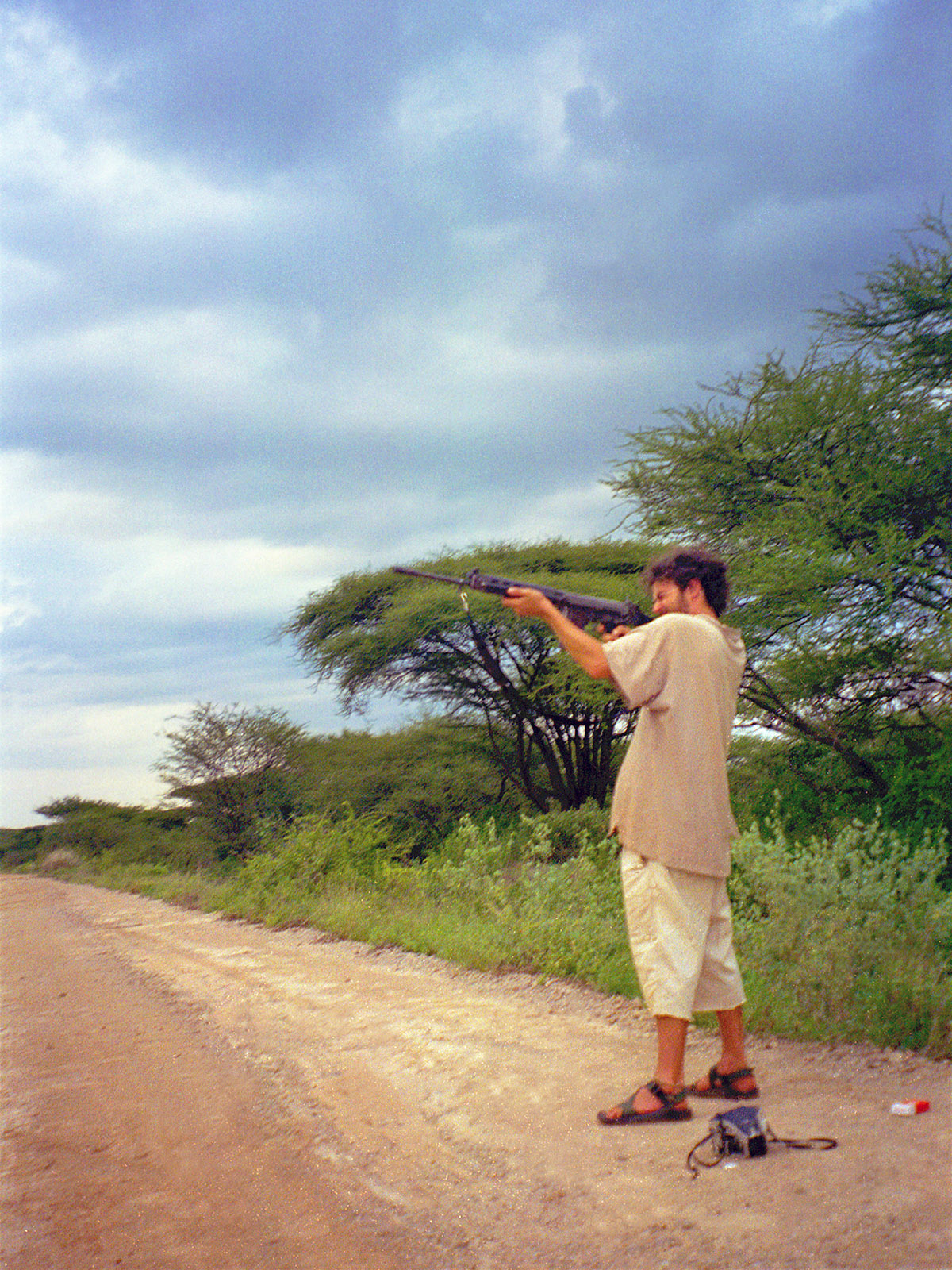 kenya/road_gun_brian