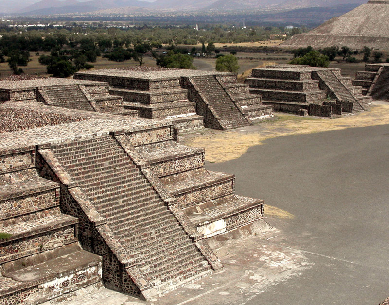 mexico/2003/pyramids_small