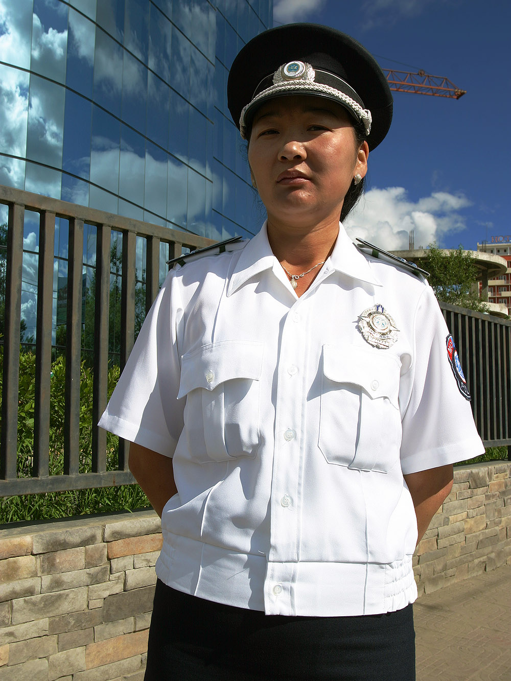mongolia/ub_policewoman