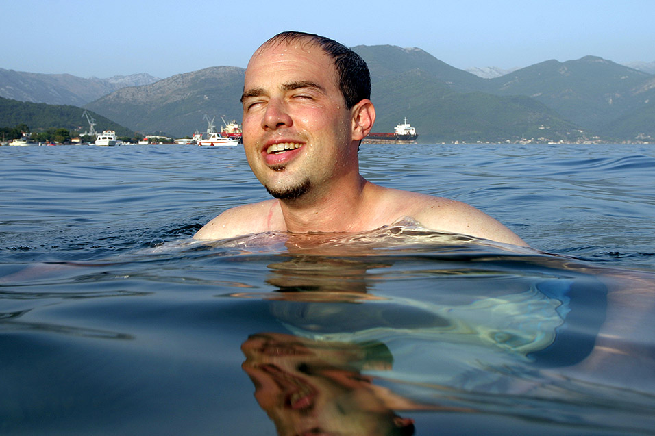 montenegro/fjord_brian_swimming