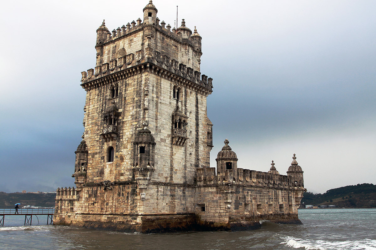 portugal/belem_tower_water