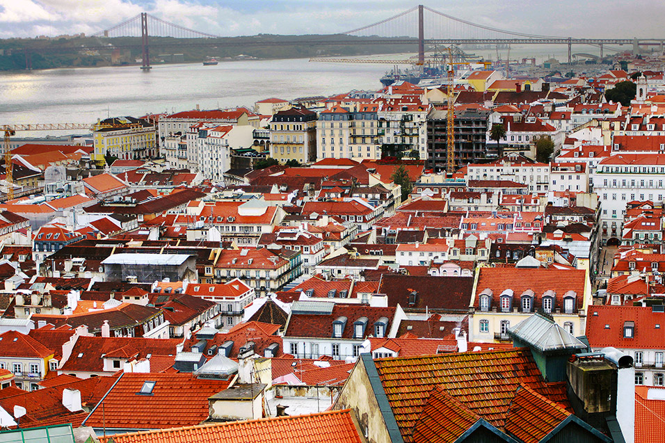 portugal/lisbon_view_bridge