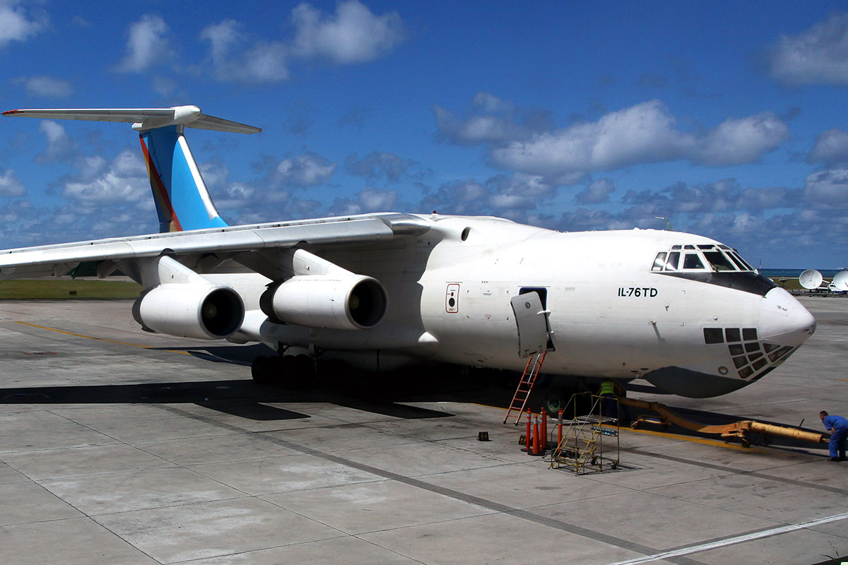 seychelles/pri_Il-76TD