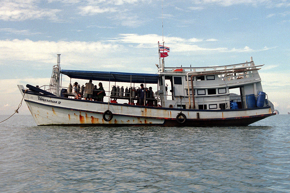 thailand/1999/krabi_scuba_boat