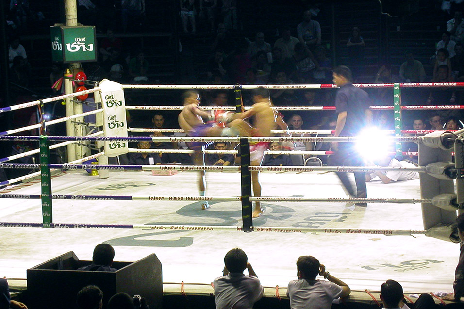 thailand/2004/bangkok_kickboxing