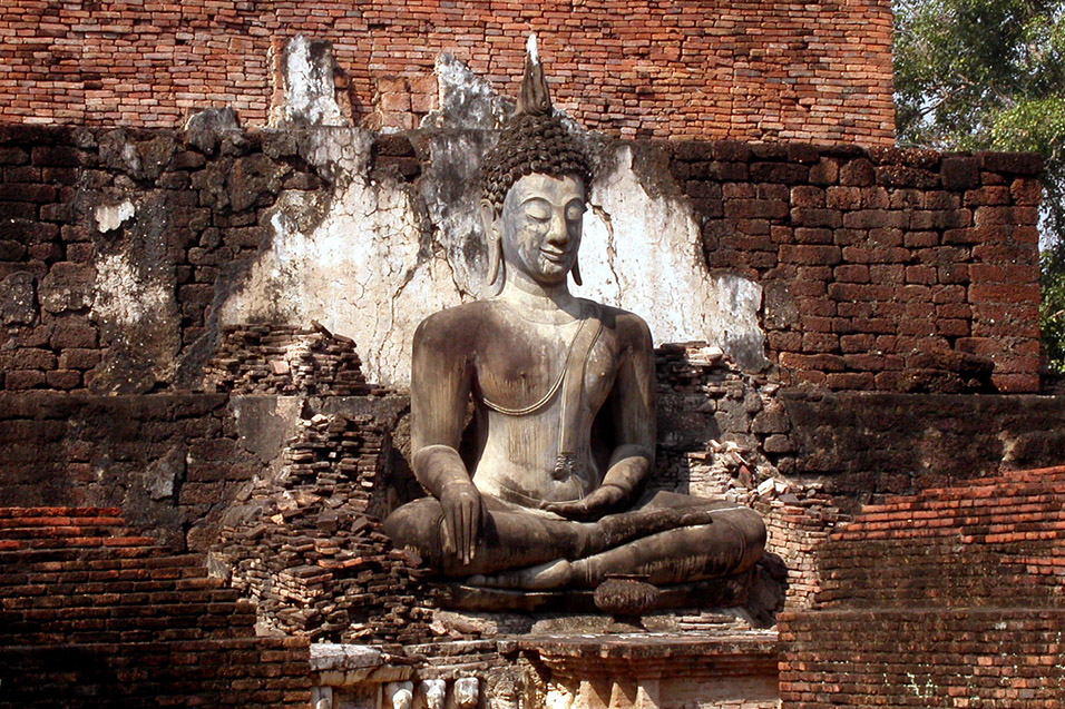 thailand/2004/sukhothai_buddha_stone_2