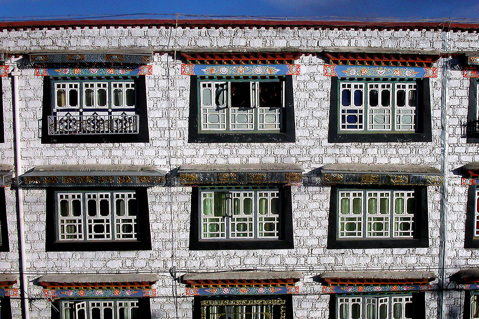 tibet/lhasa_building