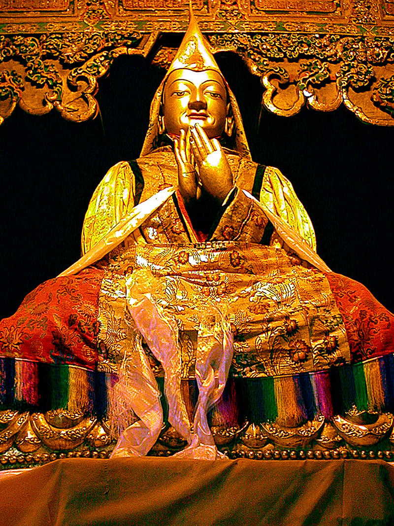 tibet/lhasa_potala_lama