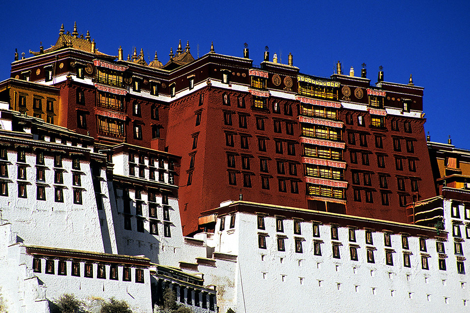 tibet/lhasa_potala_up_close