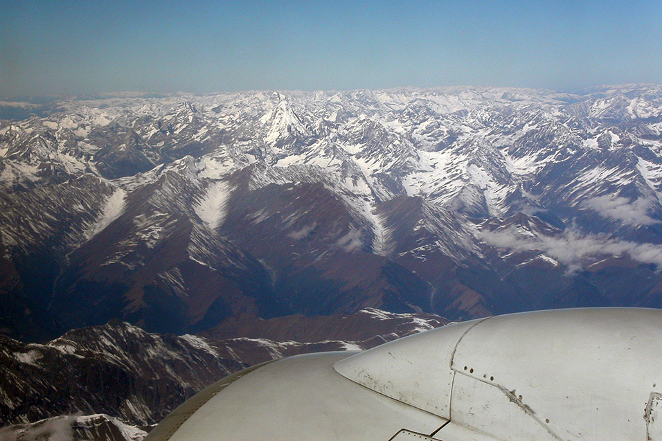 tibet/tibet_flight_mountains_view
