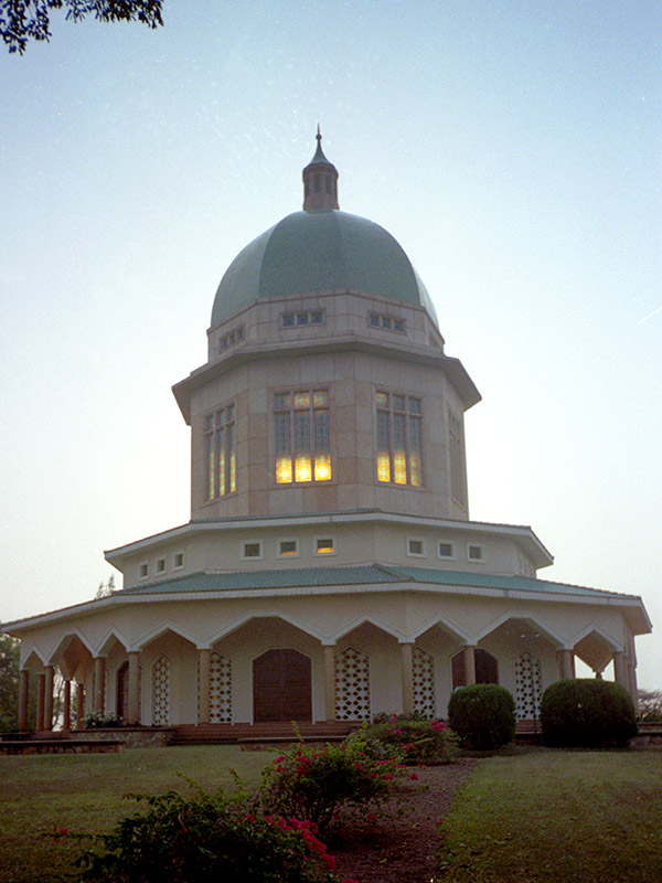 uganda/kampala_bahai_temple