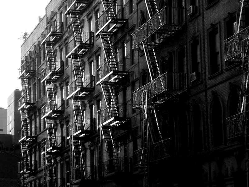 usa/new_york/fire_escapes_bw