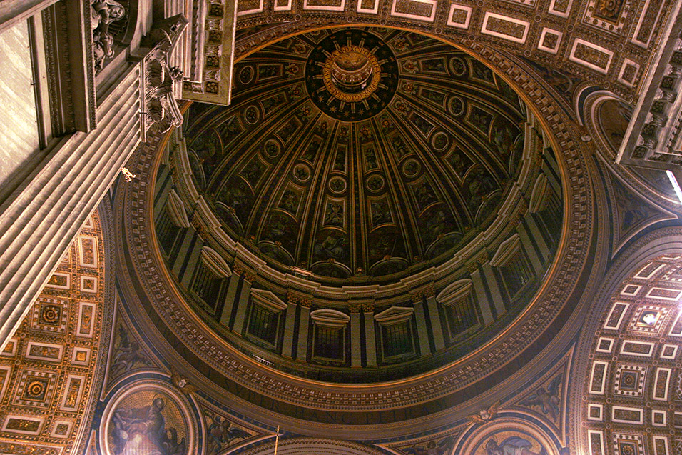 vatican/vatican_saint_peters_inside_dome