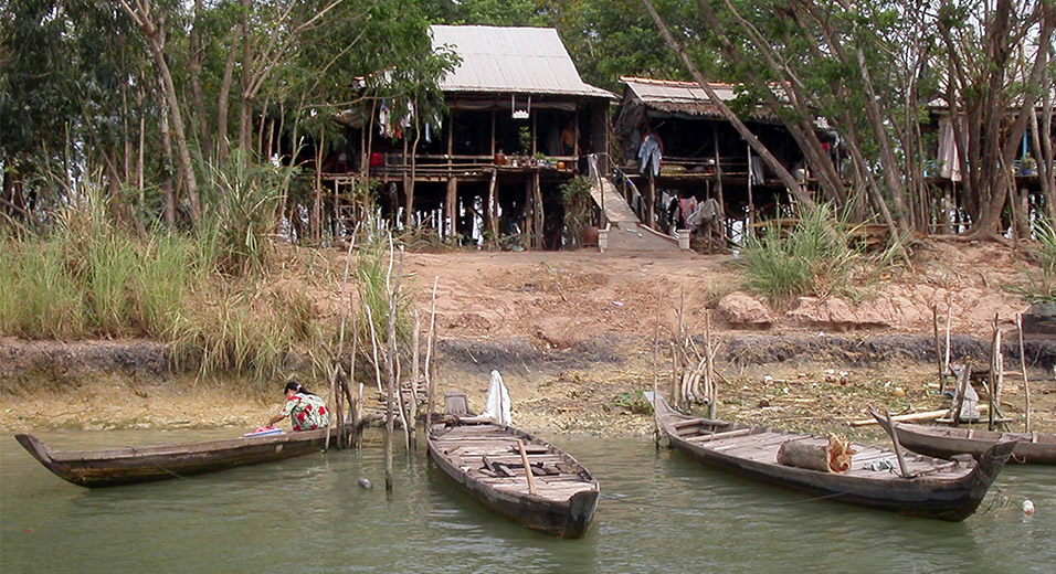 vietnam/mekong_canoes